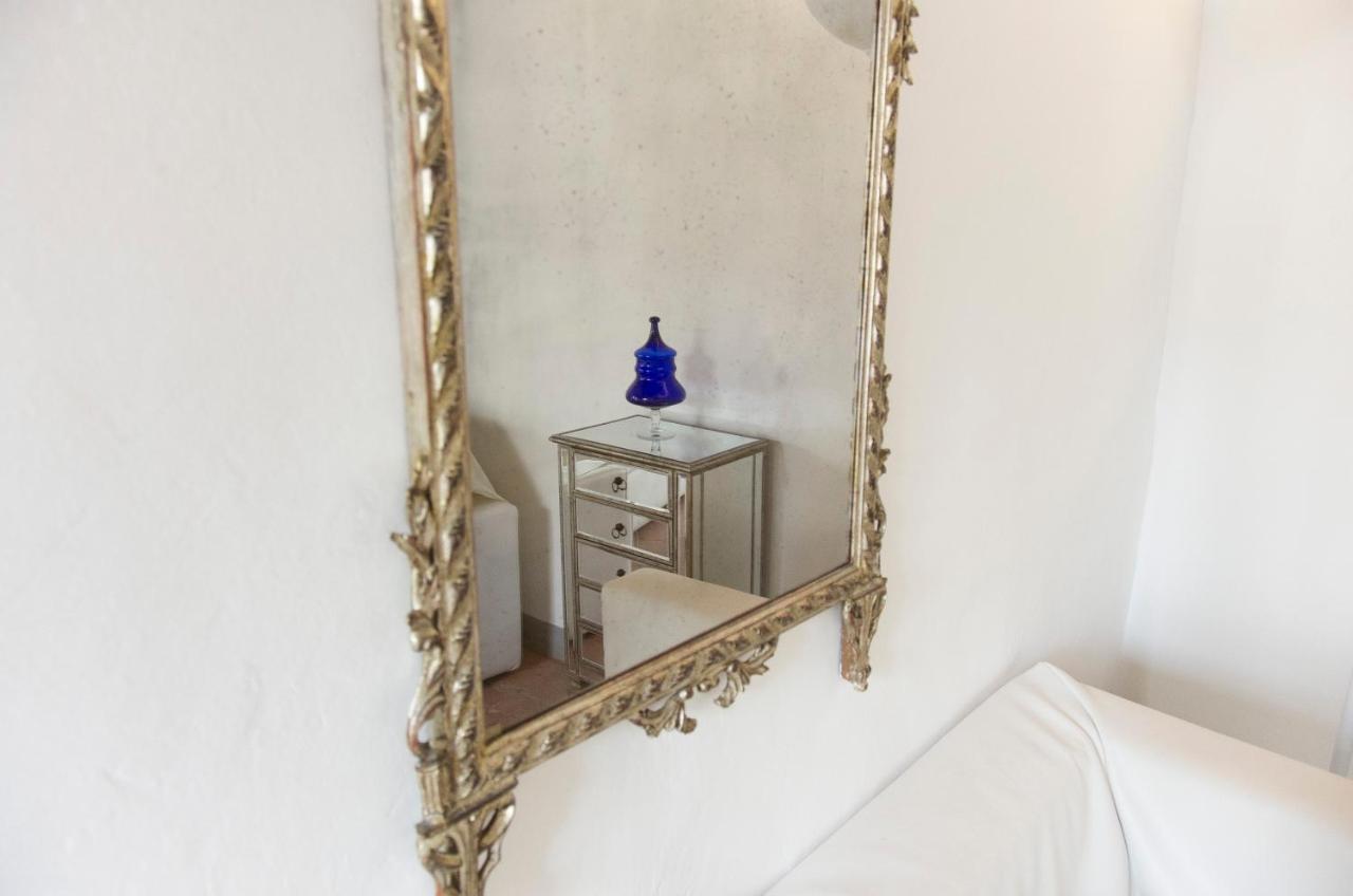 Otello In Palazzo Storico - Palazzo Tolomei Apartamento *